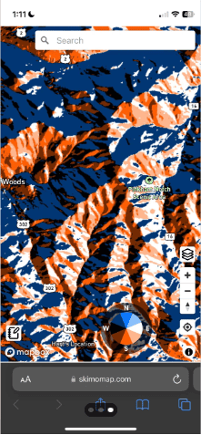 Phone screen os the SkiMoMap app displaying a topogrphic mountain map